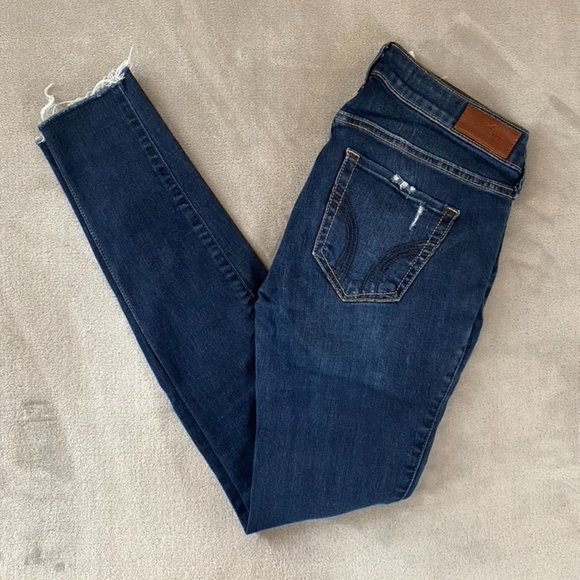 Hollister Jeans - Picture 2 of 7
